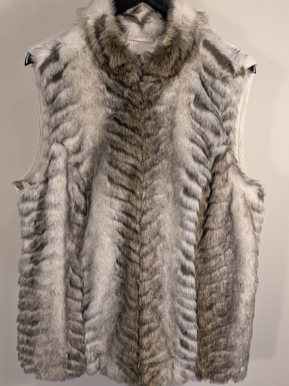 Chico’s Faux Fur Vest | Cream Brown Chevron Print Rib Knit Back | Sz XL